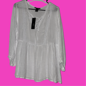 Pretty Robert Louis white sheer blouse L